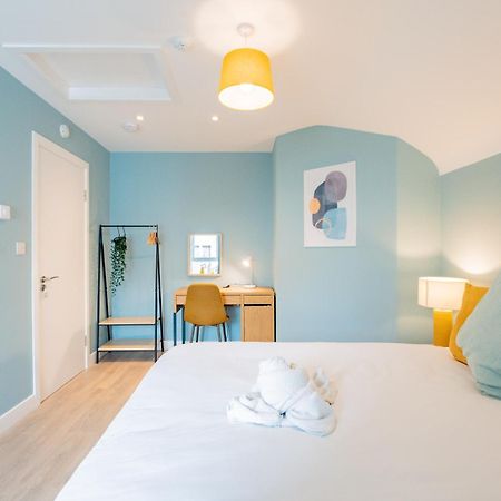 The Large Group House -Sleeps 21 Villa Dublin Buitenkant foto